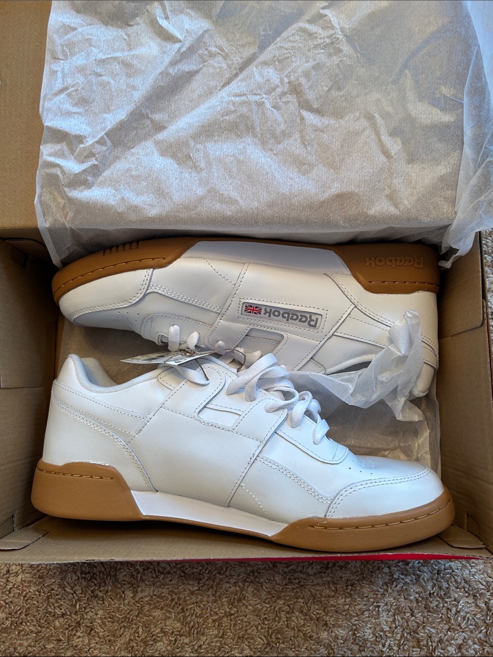 Reebok Workout Plus Training/Entertainment Sneakers - Men size 11
